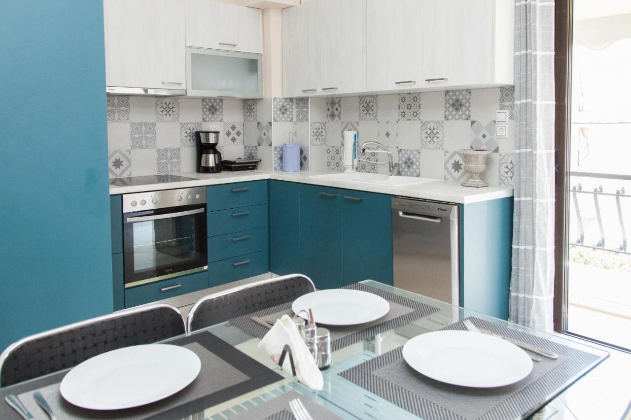 Great Apartment In פיראוס מראה חיצוני תמונה